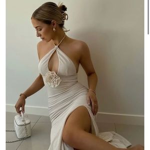 Never worn White Fox Boutique dress